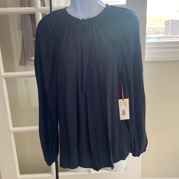 Paris Long Sleeve Blouse In Navy - Picture 3 of 8